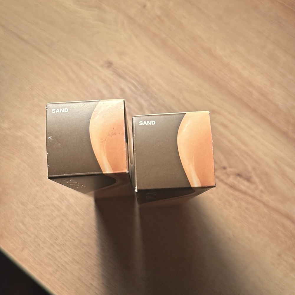 Becca Ultimate Coverage 24 Hour Foundation Bundle Set Of Two In Color Sand 1oz - Picture 7 of 11